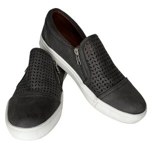 Report Athletic‎ Shoes
